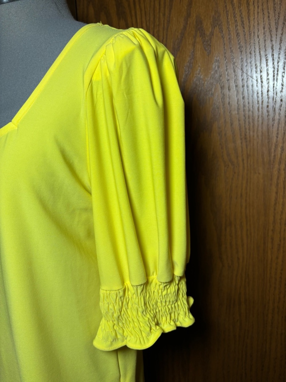 CeCe Bright Yellow Square Neck Puff Sleeve Blouse - Medium - Picture 3 of 6